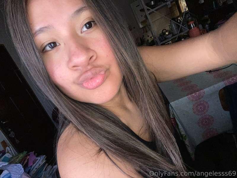 Feliz Miércoles, besos a todos💋