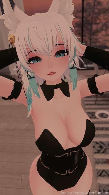 Some extra for the horny ones~ hehe

💙💙💙💙

#vtuber #kitsune #vrchat #vr