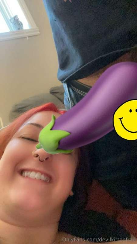 unlock to see how BIG it is 🤭