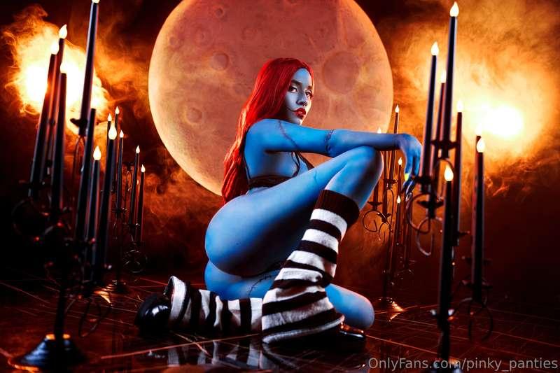 Spooky Halloween with Petra Part 2