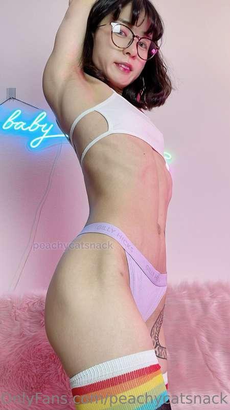 peachycatsnack image #5
