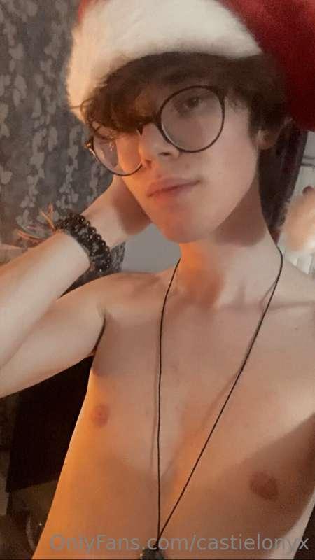 **Double post as apology for the messed up quality, new stuf..