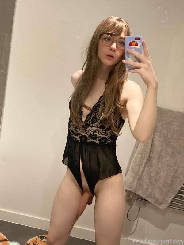ickyy main image