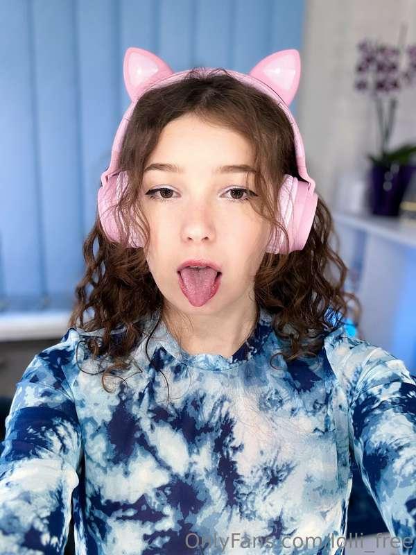 gamer girl set nsfw 💦🍌