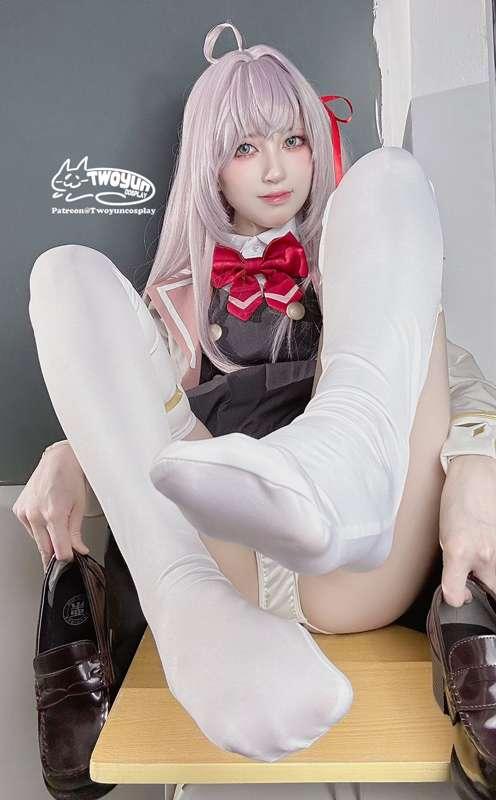 September Tier 3 is Alya Sometimes Hides Her Feelings in Russian