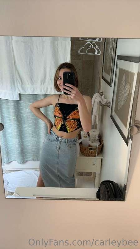 Today’s outfit 🧡