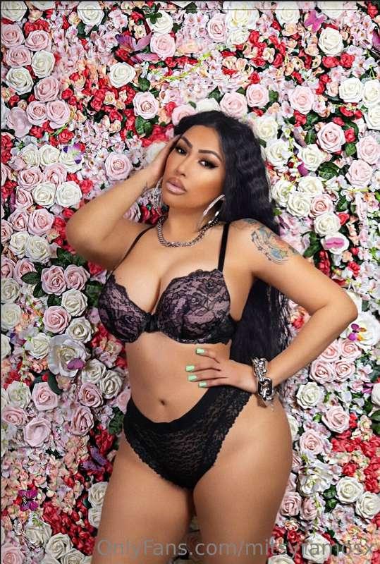 Something about it being Women's Month makes me feel so good..