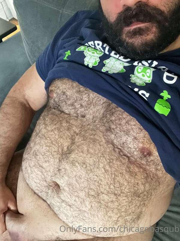 It feels amazing to have trimmed down there. It feels so goo..