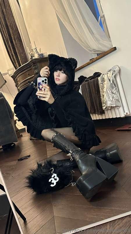 rate my outfit 1-10 🐈‍⬛🐾