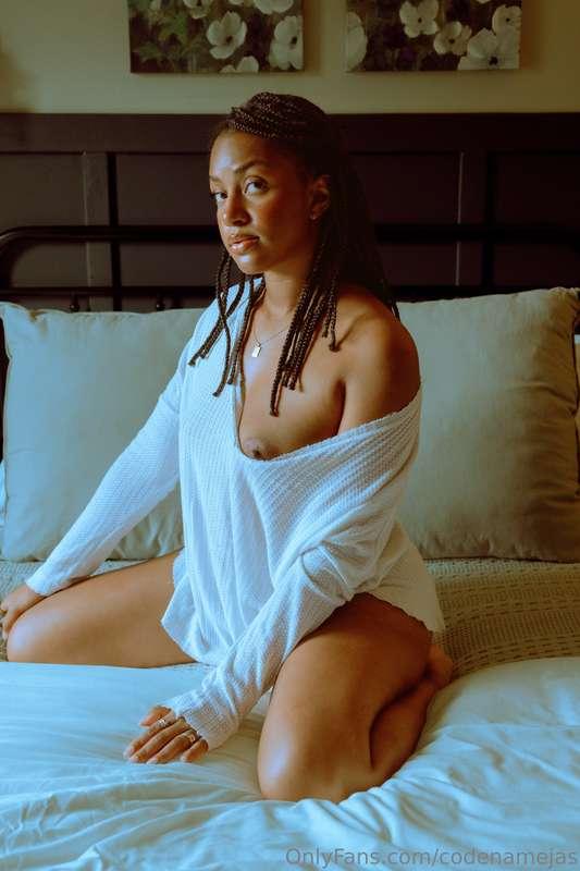 Happy No Nut November 🤞🏽😜 My goal is to make you ALL lose th..