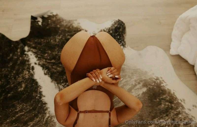 playmatesasha main image