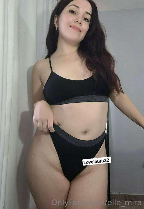 12 @Lovelaura22 
💗 Subscribe free 💗
          I'm laura🖤
I i..