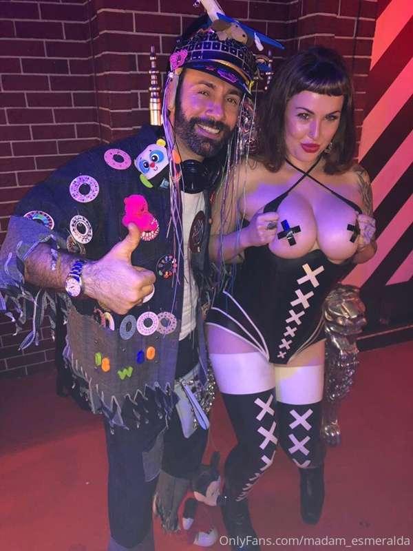 Getting too much out in public again @ Cirque Le Soir!! Be a..