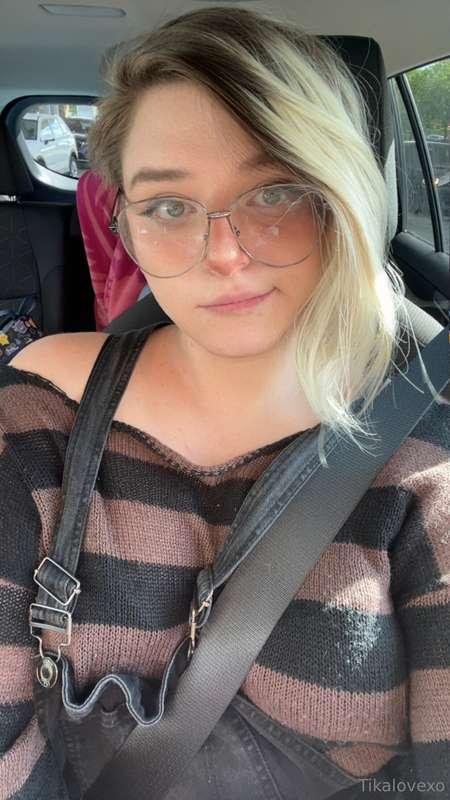 Ignore the hickey on my neck 👀