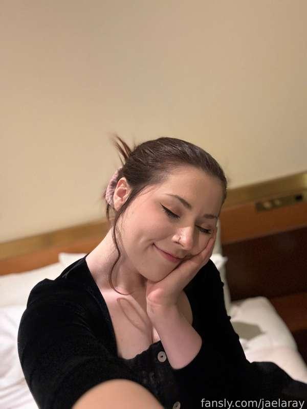 BAM NEW COUNTRY! 

I made it to Tokyo! I’m so so exhausted the flight was actually way worse than I expected ;( 12 hours is TOO LONG ;((((( anyways things have been pretty smooth since the flight. There are so many people here it’s nuts lol. I’m writing this in a delirious sleepy state so if I’m not making sense I’m SORRY 😂

Not sure what the plan is tomorrow, but that’s the fun of traveling I think! I’m excited to explore :) 

Have a good day or a good night wherever you are in the world 💜