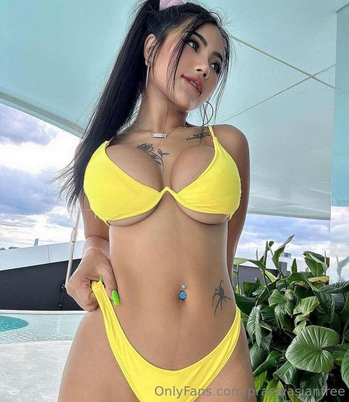 FREE video once you sub Use code “ Praew FP” @praewasian  😜❤..