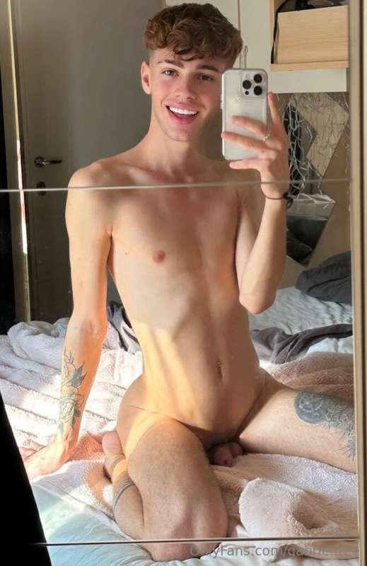 Are you ready to play with me?😝