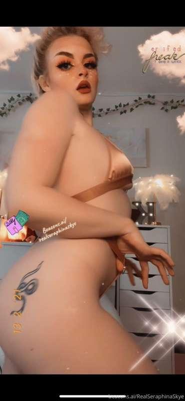 freeseraphinaskye image #1