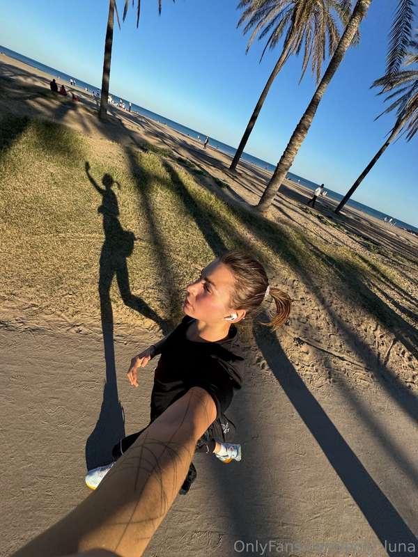 I love running on weekends while everyone else is still asle..