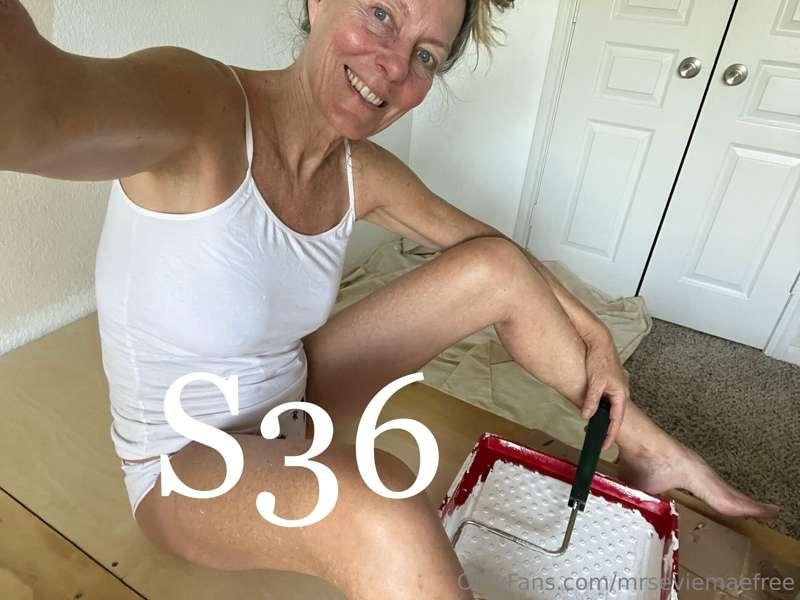 Video Bundle:

S36 I take a break to masturbate while painti..