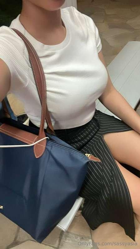 I have a naughty question.. 🤔are you into;
