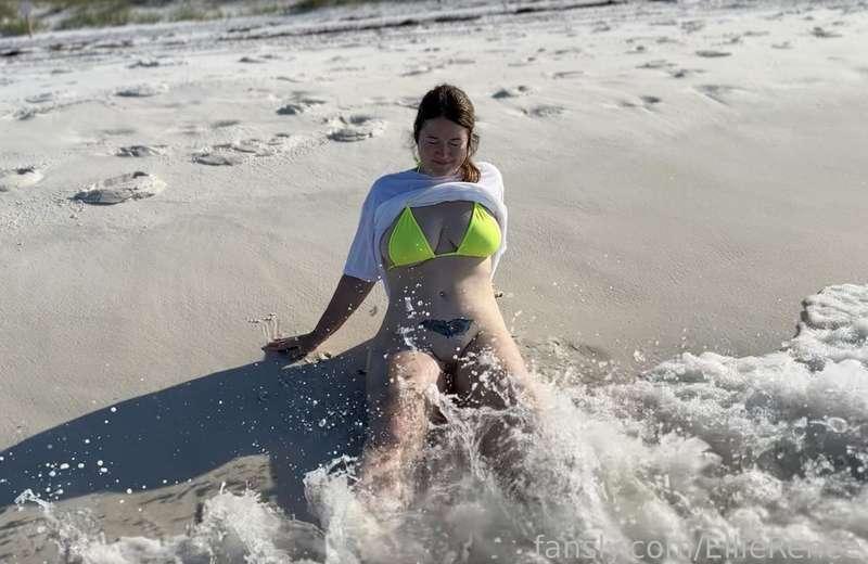 ellierenee image #1