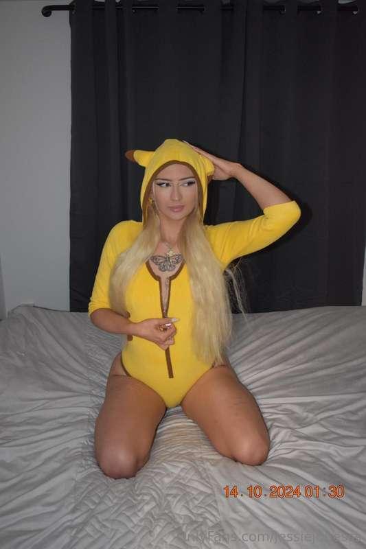 I love this Pikachu costume, I think its my favourite piece ..
