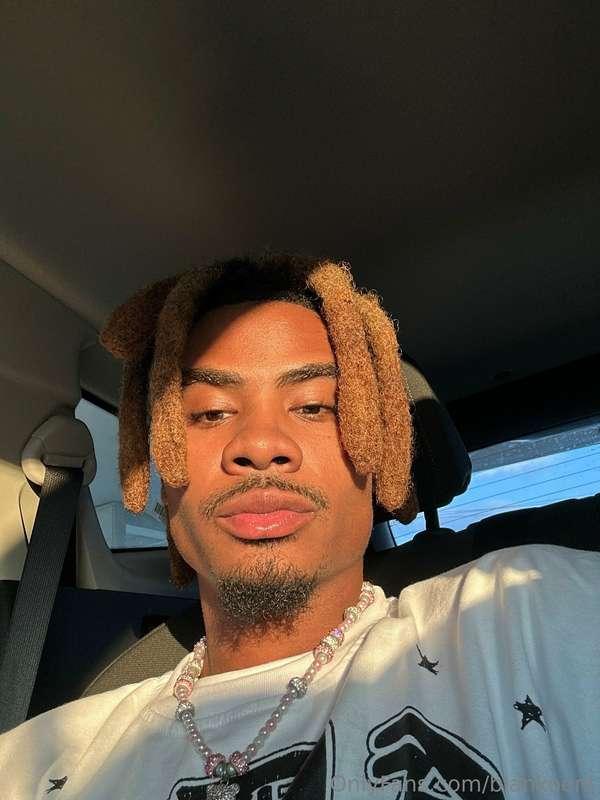 What would you let me do to u if we had 1night together? 🥺😈💦