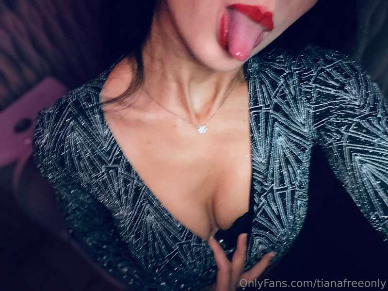 Mekanda herhangi birinin ağzıma vermesini bekliyorummm 🤤
 Vi..