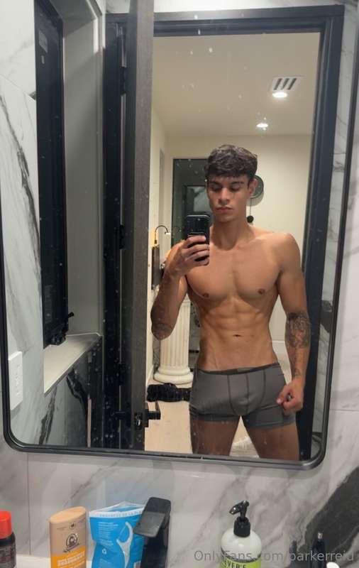 live in about 30 mins. dm me if you can join 💪