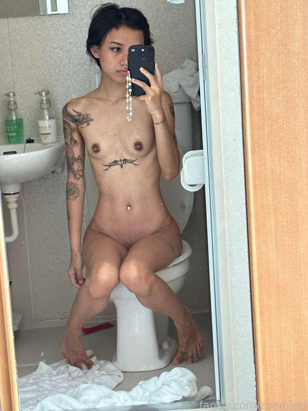 zoemieu image #2