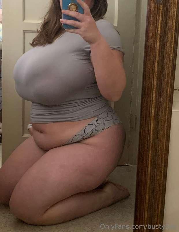 Do you like photos showing my full body?