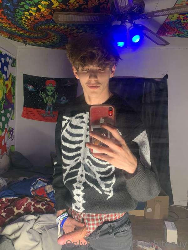 f1ywhiteguy image #1