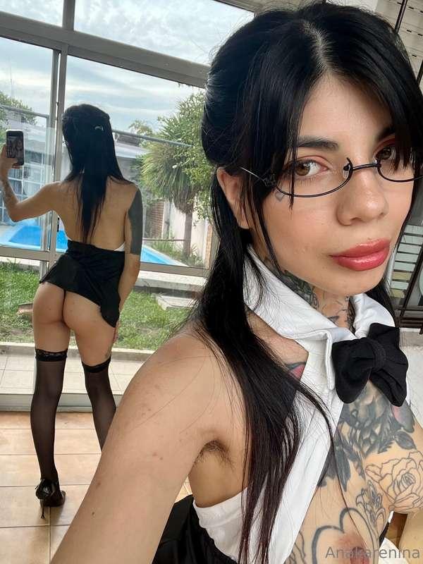 Hi 🤍🖤