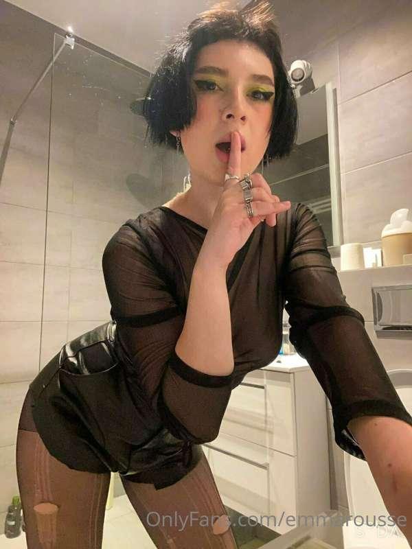 I am beautiful - will you be my best friend? 🥰 Or maybe more..