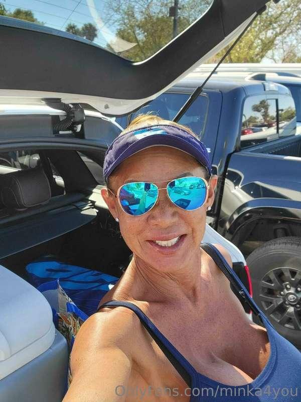 At Tennis 🎾 gonna get my work Out today 💋