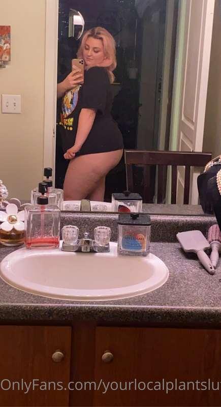 yourlocalplantslut image #4