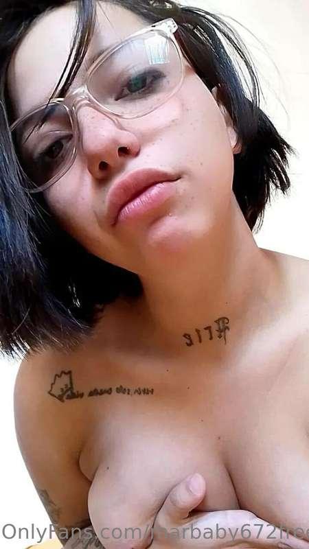 @emilysone22 ✨ @emilysone22  FREE SUBSCRIPTION ✨✨✨ 🌶 Ready f..