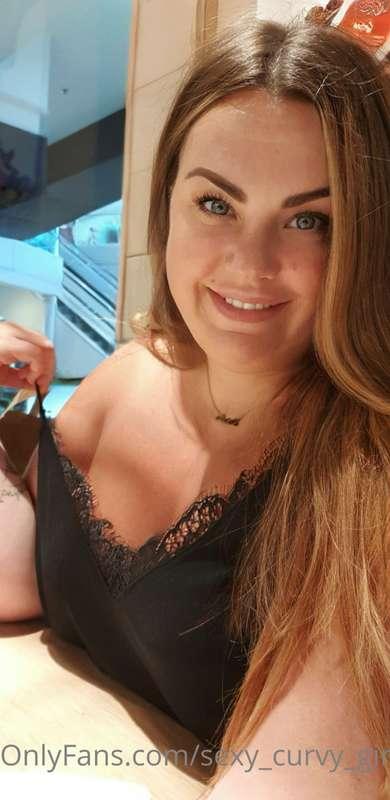 Would you 💋 me on the first date?