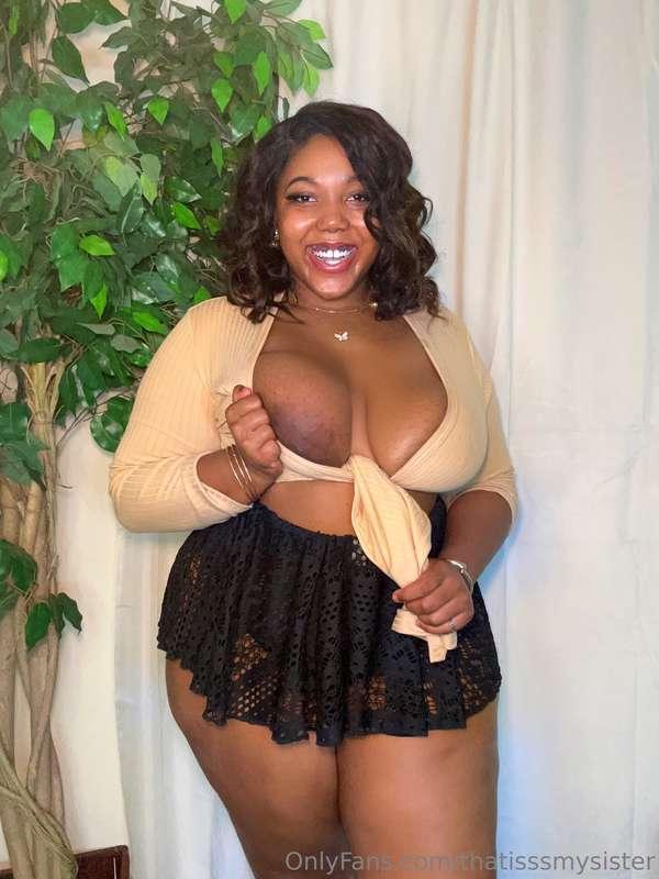 Posting twice on this titty Tuesday in good faith that you’l..