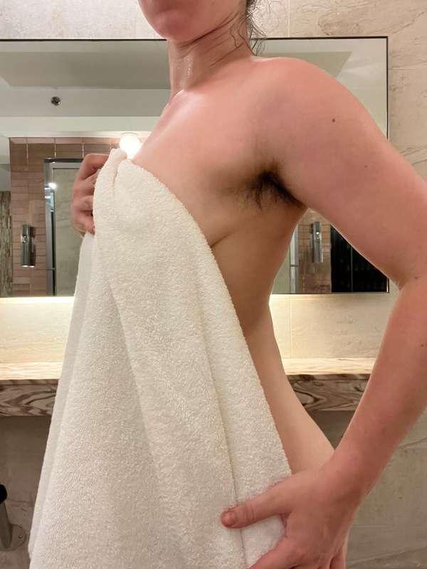 Post-gym sweaty steamy goodness 😮‍💨🍬 Also check out my sick ..