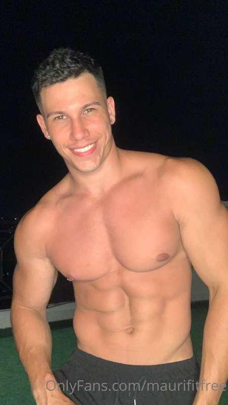 Hey!! 😏
Enviame un tip y CHEQUEA tu Dm para ver la sorpresa ..