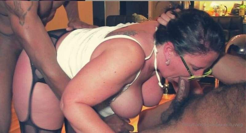 Taking it and giving it like the good girl I am! 😇😜
