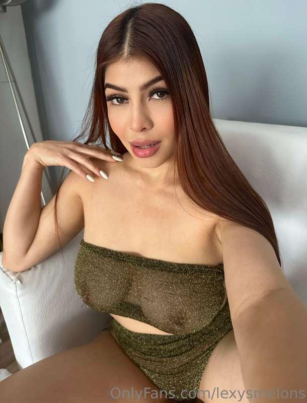 Do you like women this daring? 😚🥰