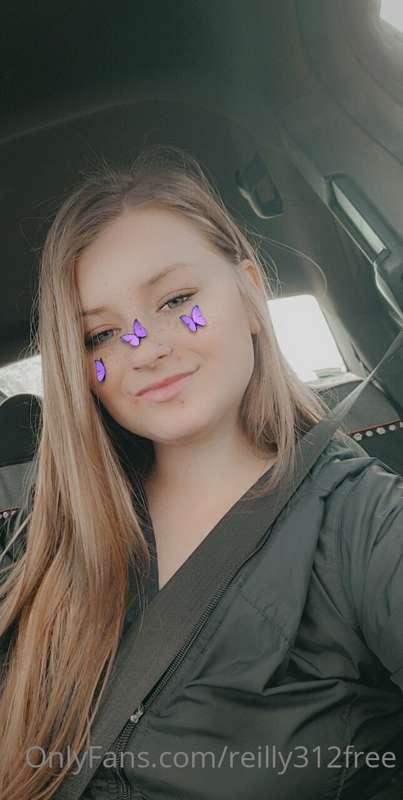🦋