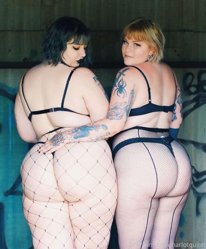 Gonna miss taking cutie photos like this with my bae 🥺🥺🥺 @mi..
