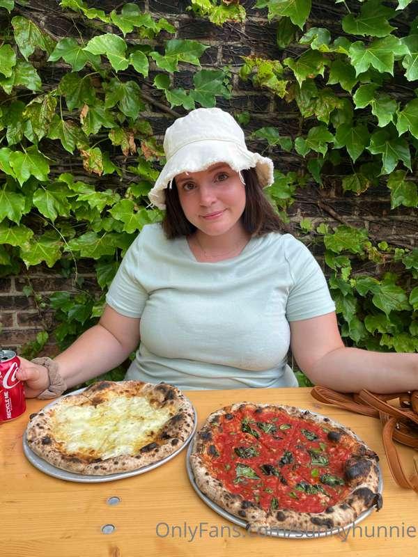 sunnyhunnie image #0