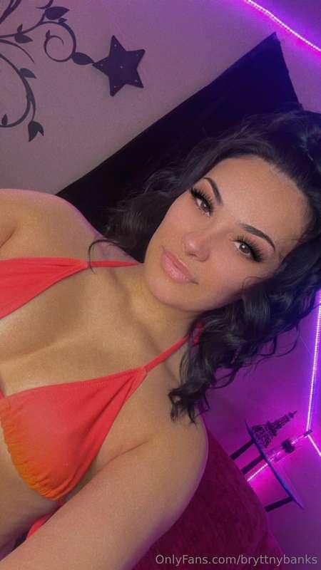 Like this if you’d fuck me 🤭💋