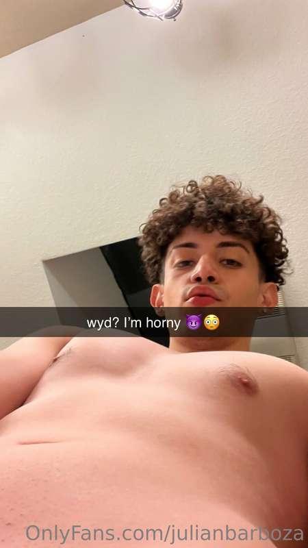 check dms rn lmfao deleting it in a few secs 