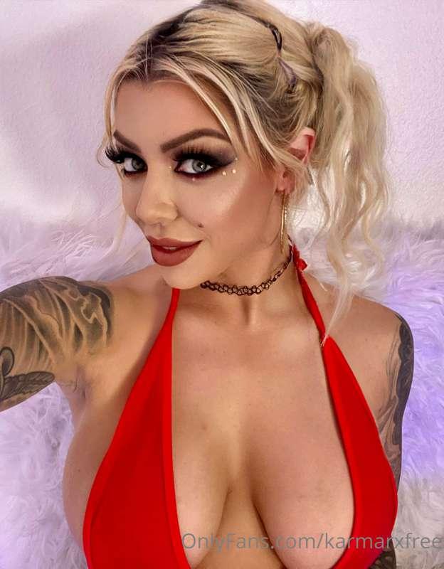 ＦＡＳＴＥＳＴ　ＦＡＮ$20 for $1,000 in content ‧₊ ᵎᵎ 🍒 ⋅ ˚✮(1 per pers..